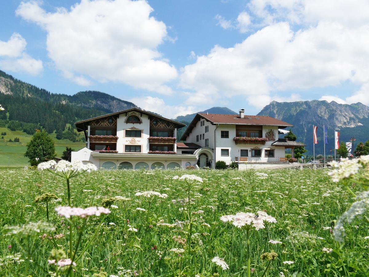 Ferienwohnungen Meusburger Tannheim Dış mekan fotoğraf